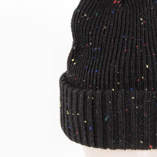 Snow Gradient Black Beanie